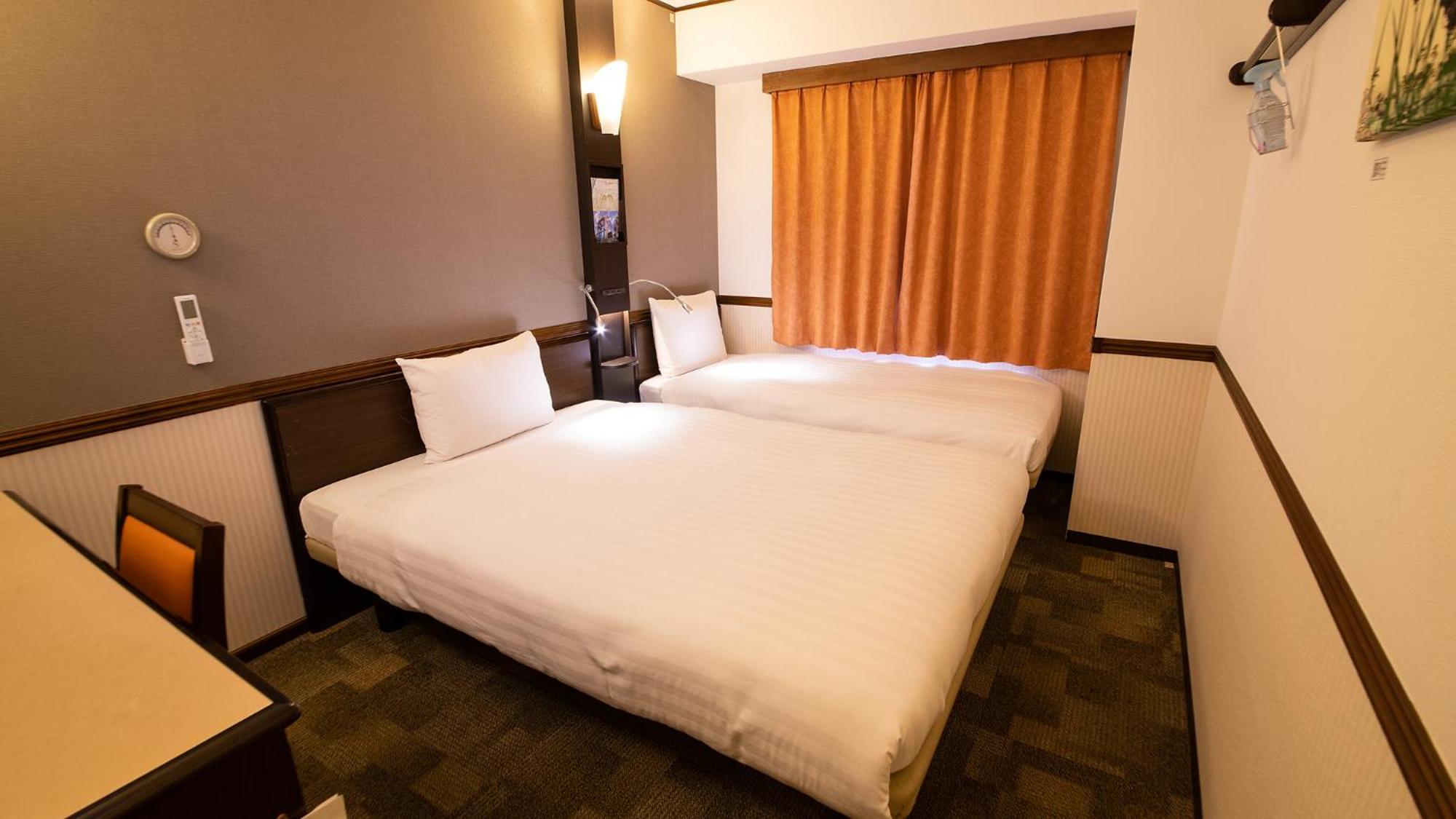 Toyoko Inn Toyama-Eki Shinkansen-Guchi No.2 Room photo