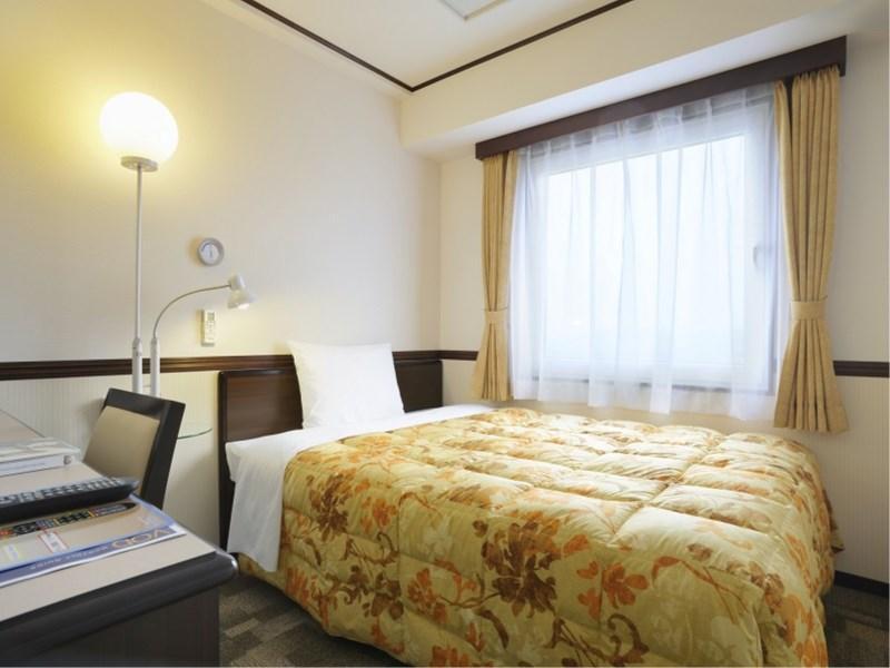 Toyoko Inn Toyama-Eki Shinkansen-Guchi No.2 Exterior photo